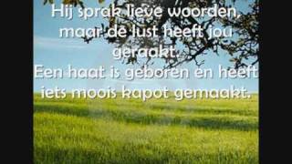 Video thumbnail of "Roos in de woestijn - Gerald Troost"