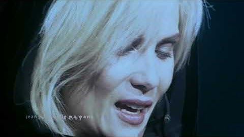 Backstage (2005) - Emmanuelle Seigner - Je prie pour nous