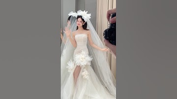 Hôm nay có cả mẫu váy cưới Douyin và mẫu váy nhà tớ Cover về cho Dâu luôn ạ #vaycuoithietke