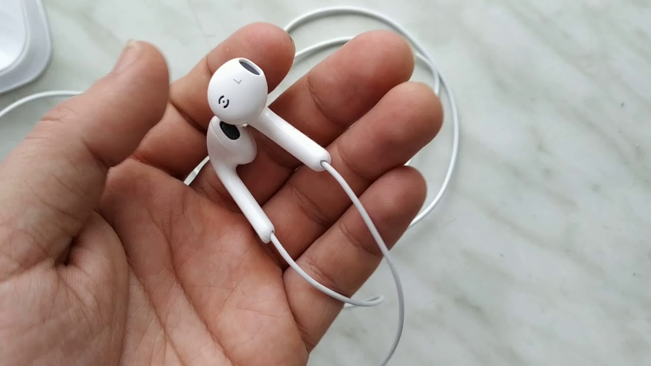 Скинь наушники. Наушники Earpods 2022. Наушники Apple Earpods 2023. Без наушники Earpods 2022. Наушники Apple Earpods внутри.