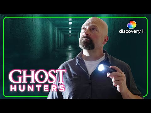 The Paranormal Prankster: Jason Hawes | Ghost Hunters | discovery+