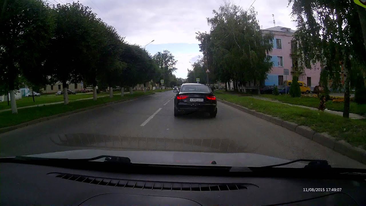 Обгон на праворульной машине