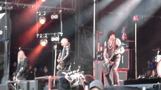 Backyard Babies Sweden Rock Festival 2015 People Like People Like People Like Us