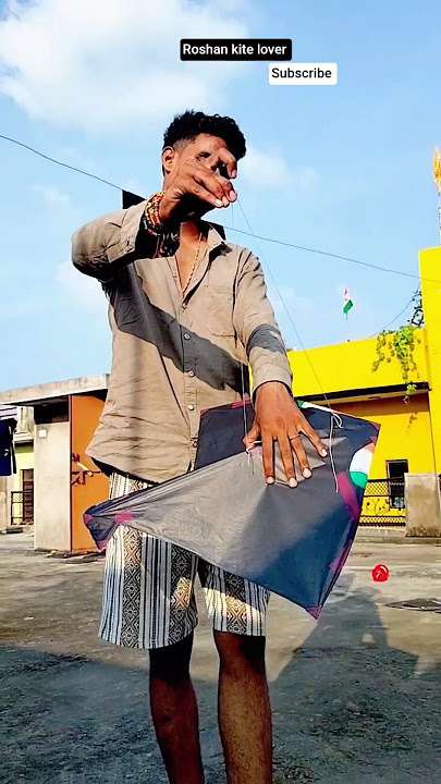 kite flying lovers #kitefighting short #kiteshop lovers #kites flying #kiteshort