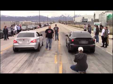 Lexus IS-F vs BMW 135i