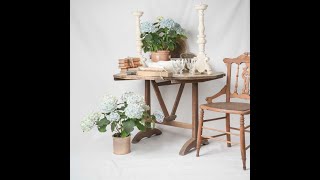 Antique French table décor by Chez Pluie Provence 58 views 7 months ago 1 minute, 4 seconds