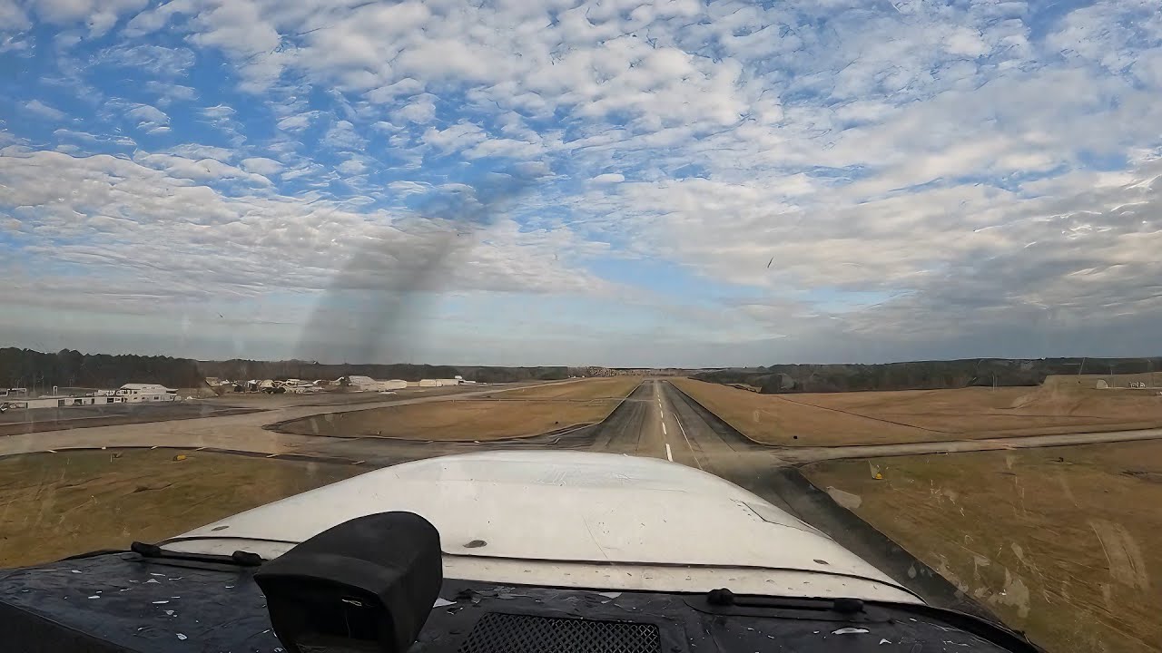 Cessna 172 Takeoff from Newport News VA Airport YouTube