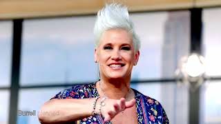 Anne Burrell Cause of Death, HUSBAND, Kids, Net Worth & BIOGRAPHY Profile