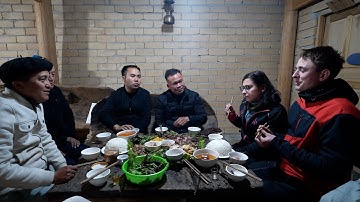 Hà Giang T4| Ngủ ở bản Mông vùng cao nguyên đá ăn cơm với Tây sáng dậy đóng băng lạnh cóng sợ thật