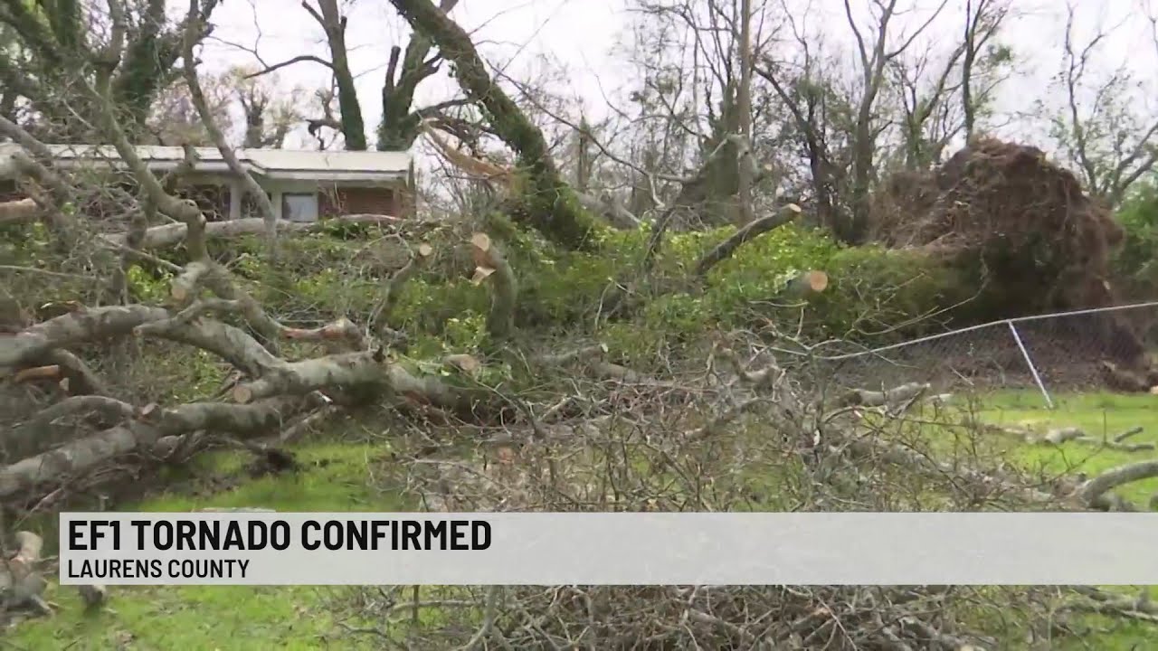 Tornado clean up continues in Laurens Co. - YouTube