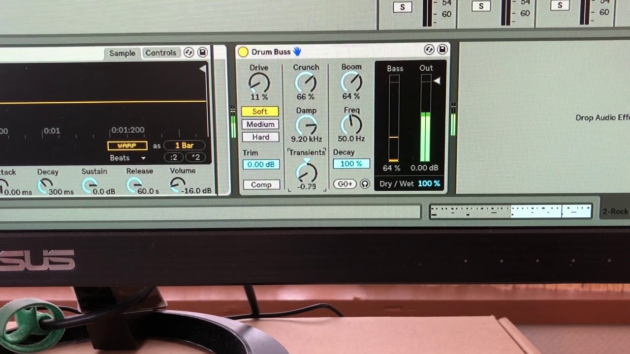 Ableton Live 10 Drum Buss - YouTube