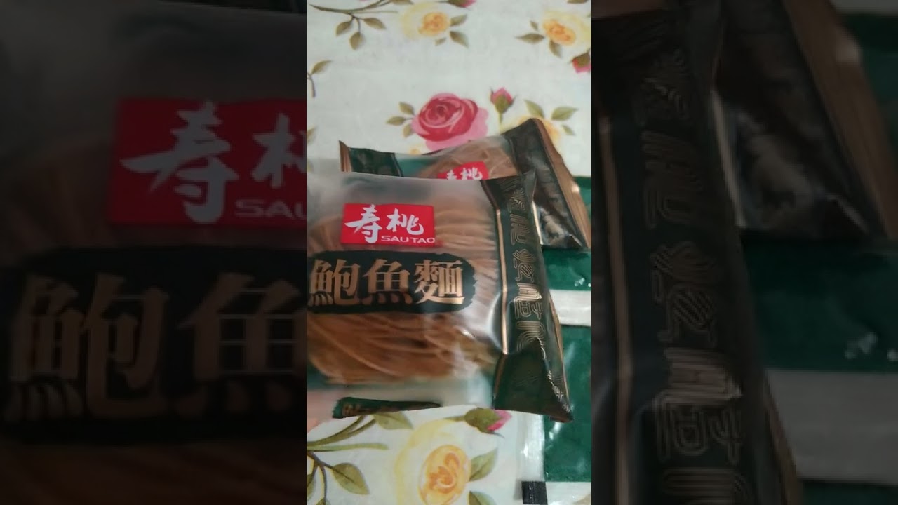 Sau tao noodles with abalone sauce