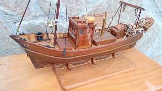 Maqueta de barco pesquero de arrastre 1/35 de Artesanía Latina Ref.300.