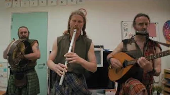 Dunmore Lassies - Back to School at the Westerburcht Dunmore Lassies - Back to School at the Westerburcht