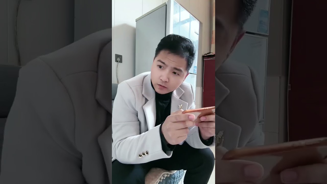 Теперь я честный и милый малыш, смешной малыш