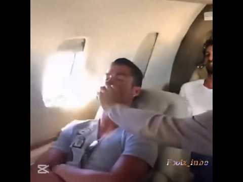 Cristiano Ronaldo got pranked in the airplane