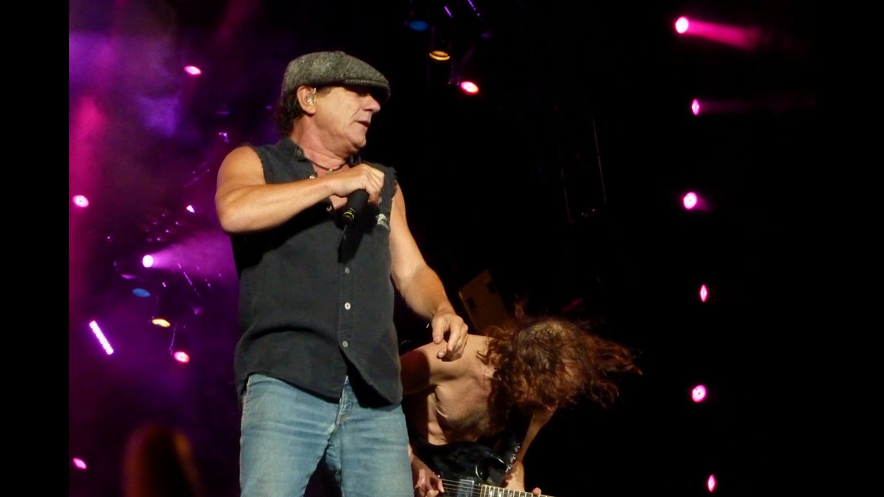 AC/DC - HIGH VOLTAGE - Wels 22.05.2010 (