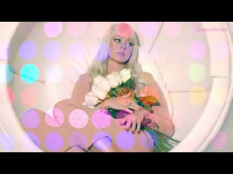 The Weeknd - Blinding Lights (Chromatics Remix) ft. Chromatics (Music Video)