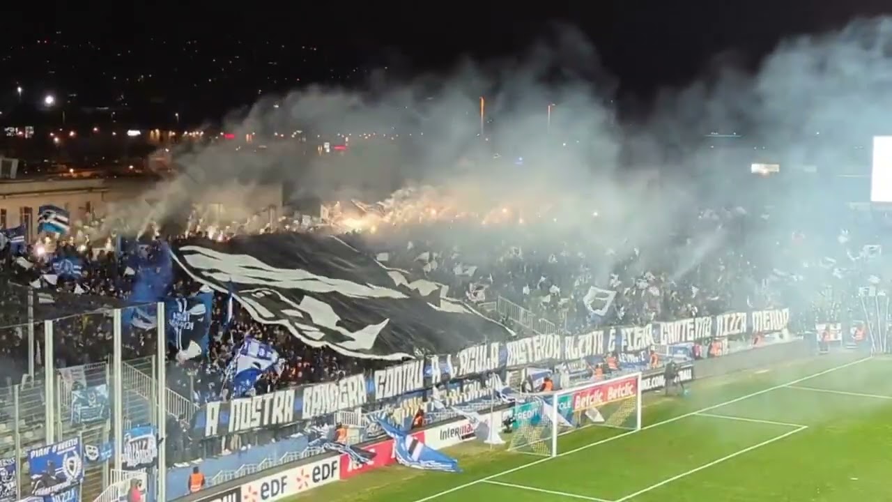 Bastia fans pyro show against OGC Nice in Coupe de France