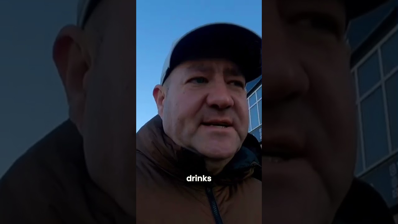 Discovering Cleveleys' Secret Pub Connors Bar! 🍻