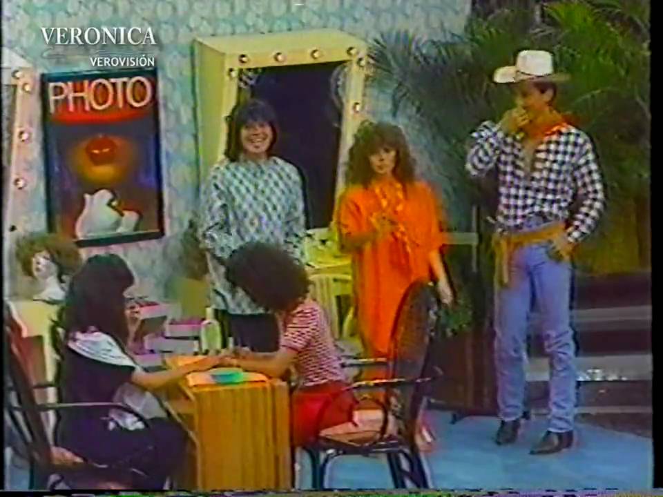 Verónica Castro en Bloopers sketch de Mala Noche...No!