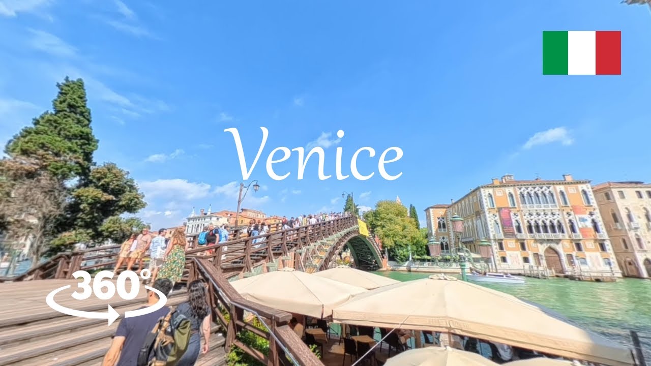 4K Venice in 360° -  Accademia Bridge