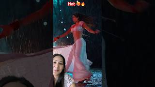 Hot -Janhvi Kapoor Bheegi Saree New Song Param Sundari