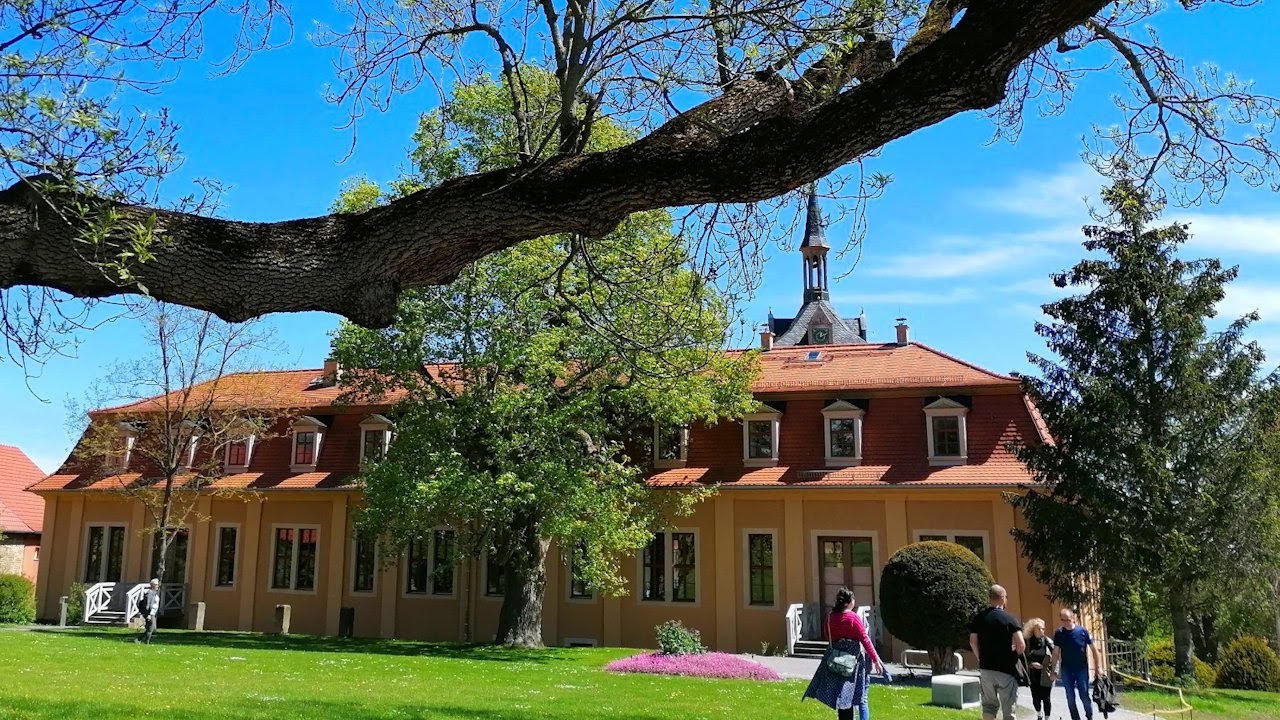 Schloss und Park Ettersburg