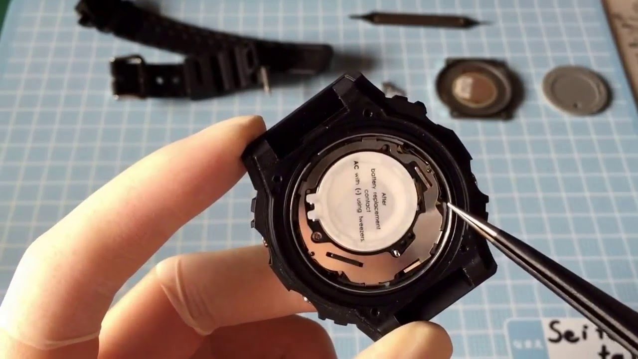 G Shockの電池交換 Youtube