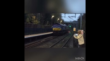 GBRF 66720+66791 Passing Through Reading West