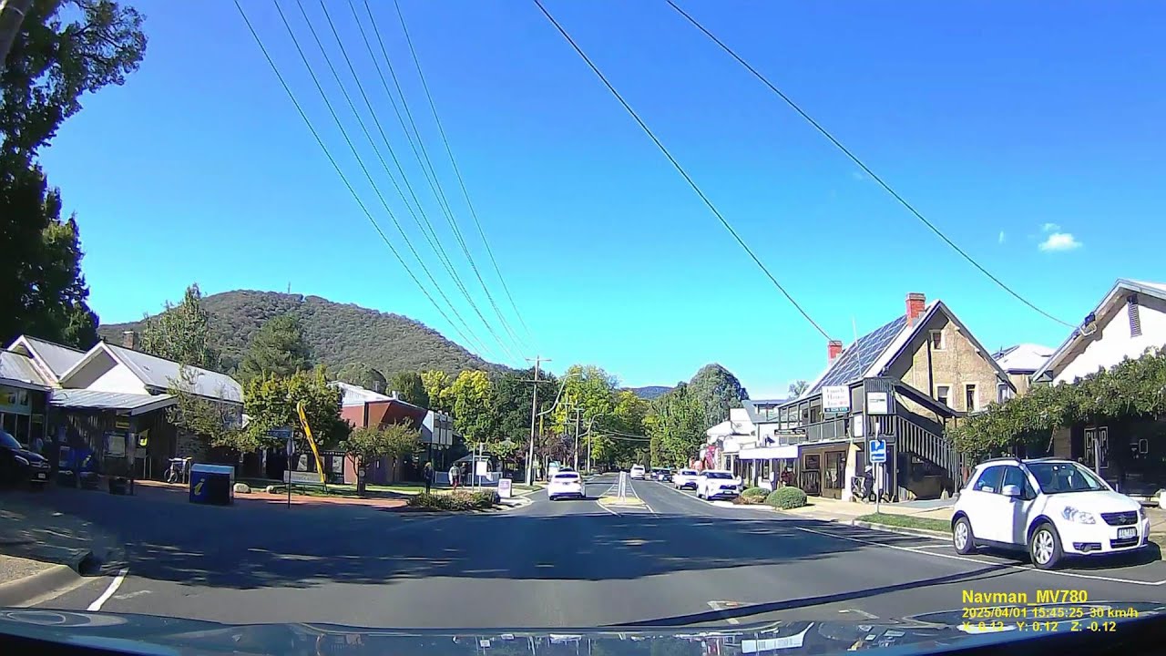 4K Dash cam Australia, Victoria. Driving from BRIGHT to Harietville along  Great Alpine Road.