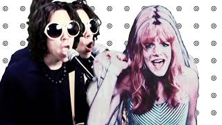 Vignette de la vidéo "Icky Blossoms - Heat Lightning [Official Music Video]"