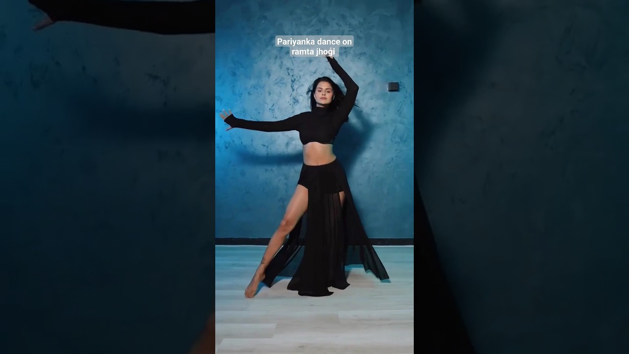 Priyanka chahar Chaudhary new reel dance on ramta jhogi #ramtajogi #priyankachaharchoudhary - YouTube