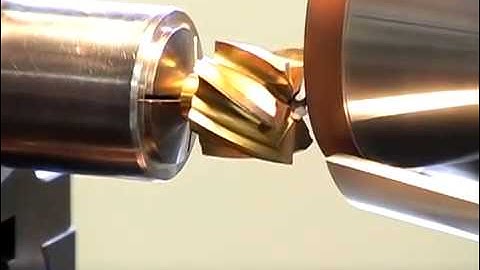 Sharpening a 6 flute End Mill with Cuttermaster Professional Tool Grinder