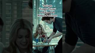 Robert Pattinson Explains the Twilight Fingers Thing