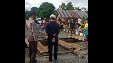 🛑 JEMBATAN PENGHUBUNG ANTARA PALU DAN TOLITOLI PUTUS AKIBAT MELUAPNYA AIR SUNGAI