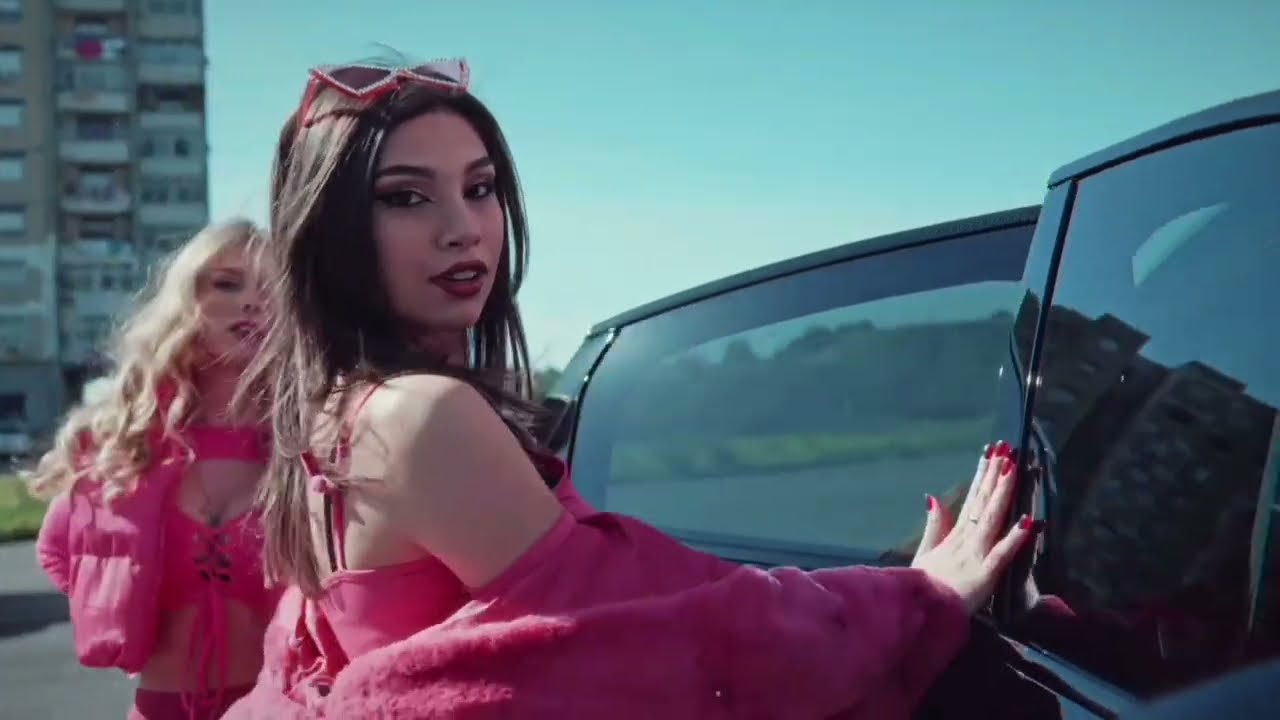 Dance by DJ Norman C., Künstliche Intelligenz