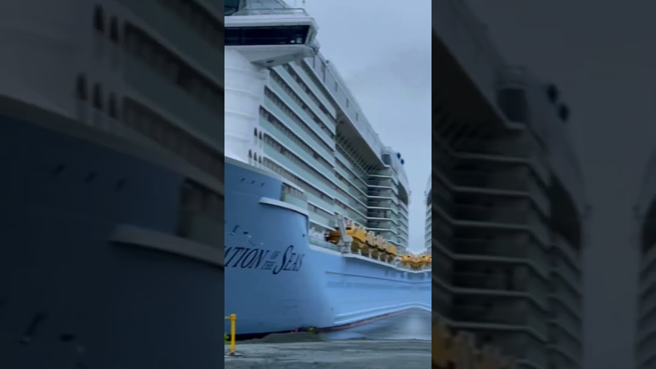 Salmon and halibut fishing excursion in Sitka Alaska with cruise ship dockside pick up. 