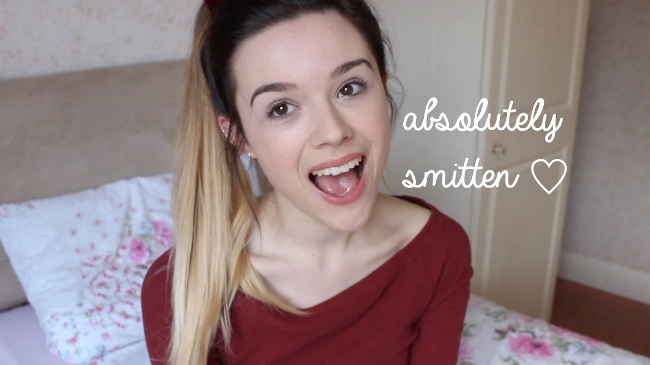 Absolutely Smitten - dodie (COVER) - YouTube
