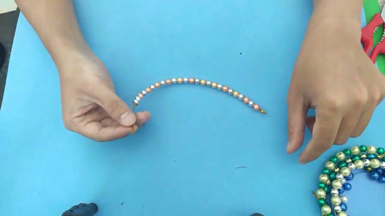 Jame Andy Vlog Thủ thuật chế tạo vòng tay bằng hạt cườm tặng Adam Lallana phần 6