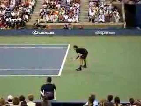 Roger Federer vs. Paul Capdeville (2)