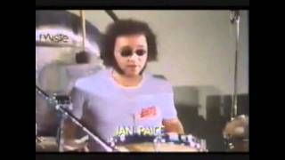 Ian Paice talking about Sticks, Paradidles and Soloing