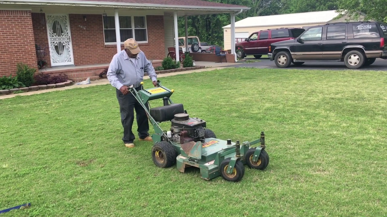 brooks-lawn-service-83-year-old-dad-mowing-his-lawn-youtube