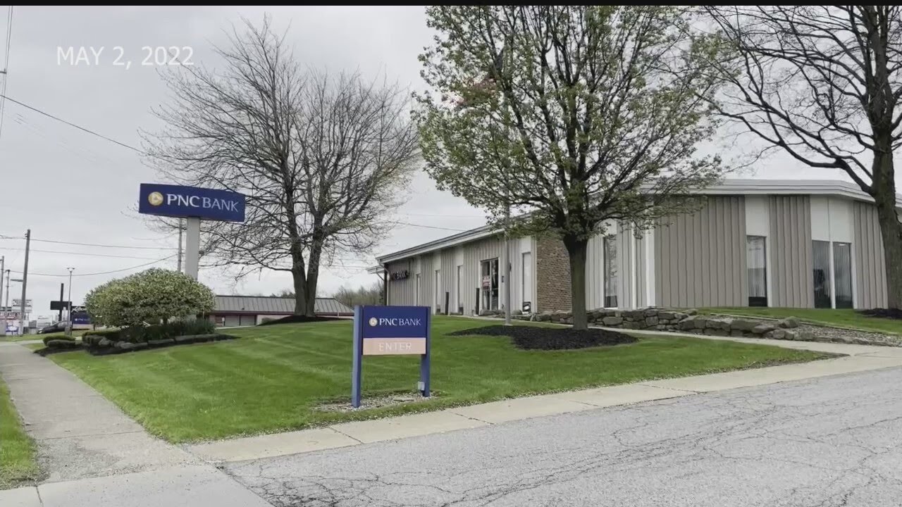 Man sentenced to 10 years in federal prison for bank robberies in