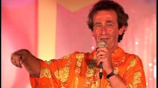 The Comedians: Dave Barron - Weird Signs