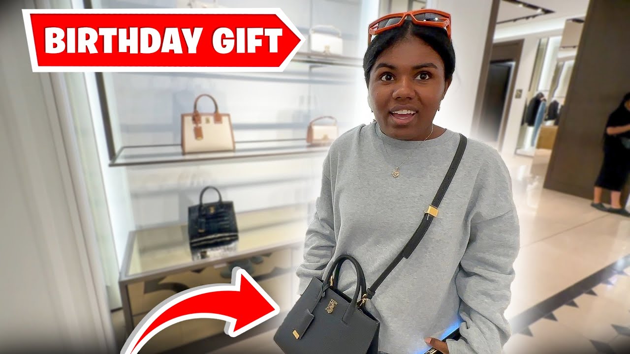 SURPRISING KAM'S SISTER WITH HER FIRST DESIGNER PURSE FOR HER BIRTHDAY! *SHE DIDN'T EXPECT THIS*