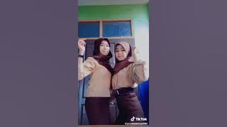 cewek sma goyang hot tiktok