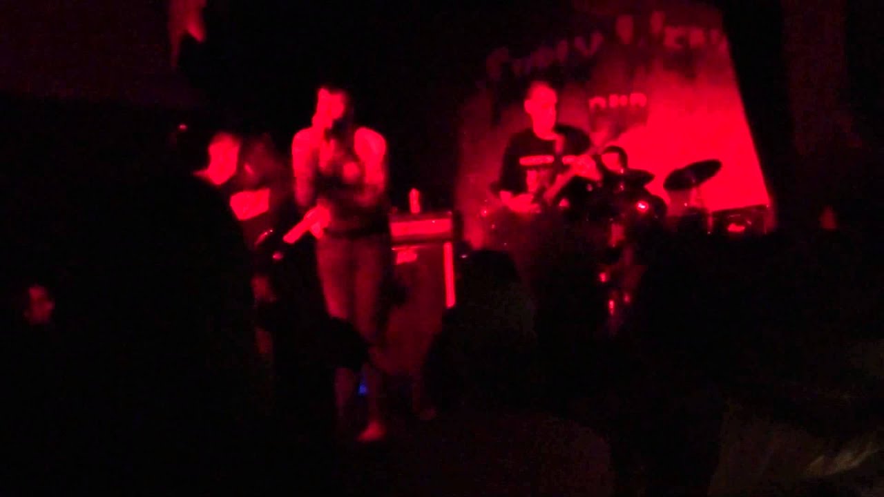 Diseased Reason at the Surly Wench (2)