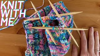 Knit Decrease Rounds, Finish A Hat With Me Using Double Pointed Needles In Real Time | Ambient Music