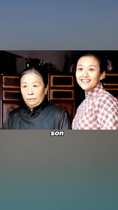 The mother protects the agent with her own actions.#futurelink #movie